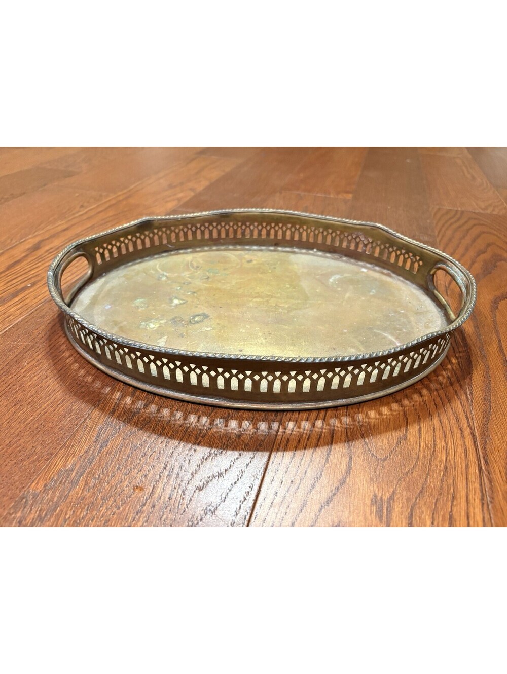 VTG. OVAL DECORATIVE BRASS TRAY WITH RING HANDLES LATTICE BORDER
